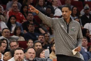 塞拉斯:或许我只是火箭重建的小角色 但我曾努力培养那些年轻人