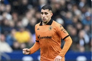 勒沃库森官方:外租中场普埃塔买断条款生效,今夏永久转会赫尔城