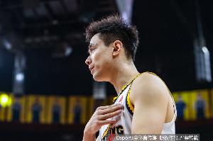 麦穗丰:辽宁要想办法释放赵继伟 朱俊龙带起了广厦的侧翼