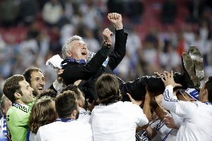 互相成就!安切洛蒂执教皇马荣誉回顾:3次欧冠2次西甲2次国王杯